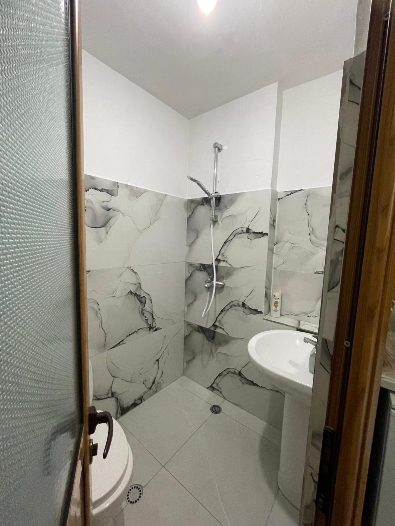 Agroni Rooms Tirana Kültér fotó