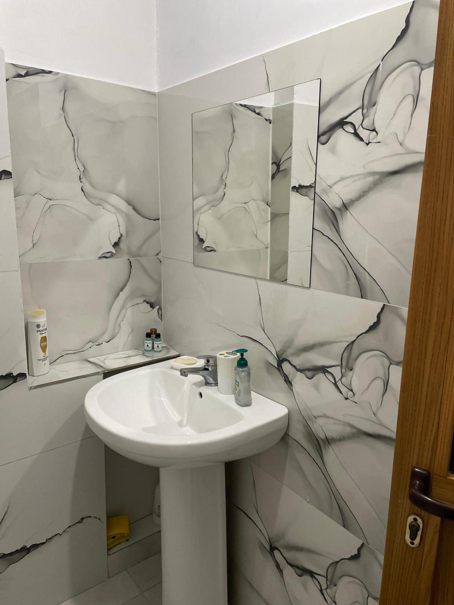 Agroni Rooms Tirana Kültér fotó
